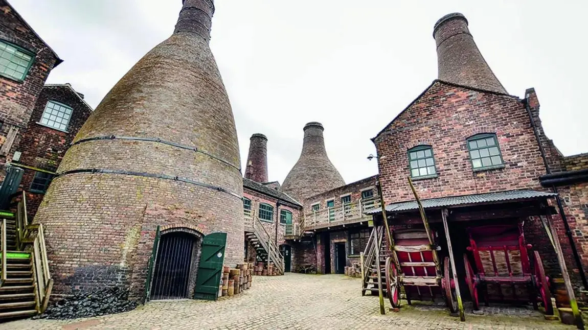 Large brick pottery kilns at the Gladstone Pottery Museum in Stoke-on-Trent
