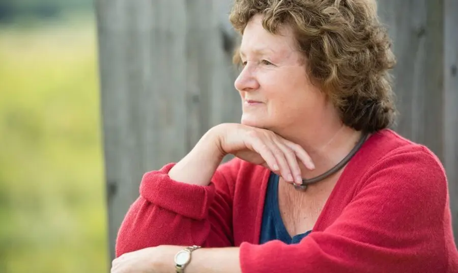 Barwnes Kay Andrews Cadeirydd Pwyllgor Cymru Barwnes Kay Andrews