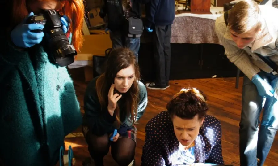 Bradford film history and heritage uncovered and explained Young people discovering film related museum objects