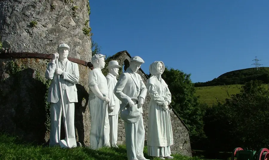 Wheal Martyn China Clay Museum - Regeneration Prog Phase I Clay statues at Wheal Martyn China Clay Museum