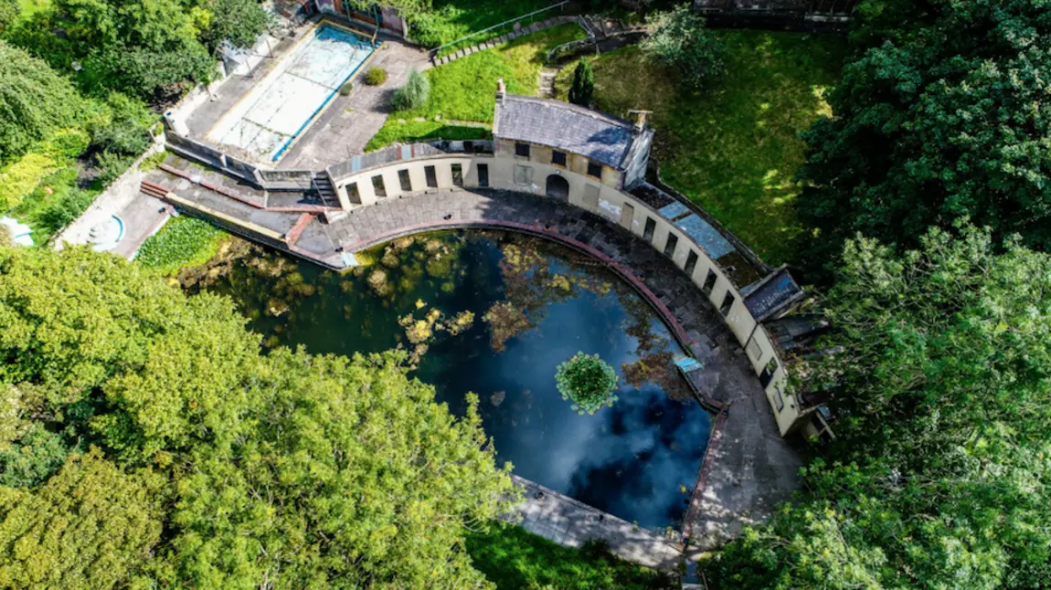 The Georgian-era Cleveland Pools in Bath. An aerial view of the crescent-shaped Cleveland Pools. A Georgian lido in Bath