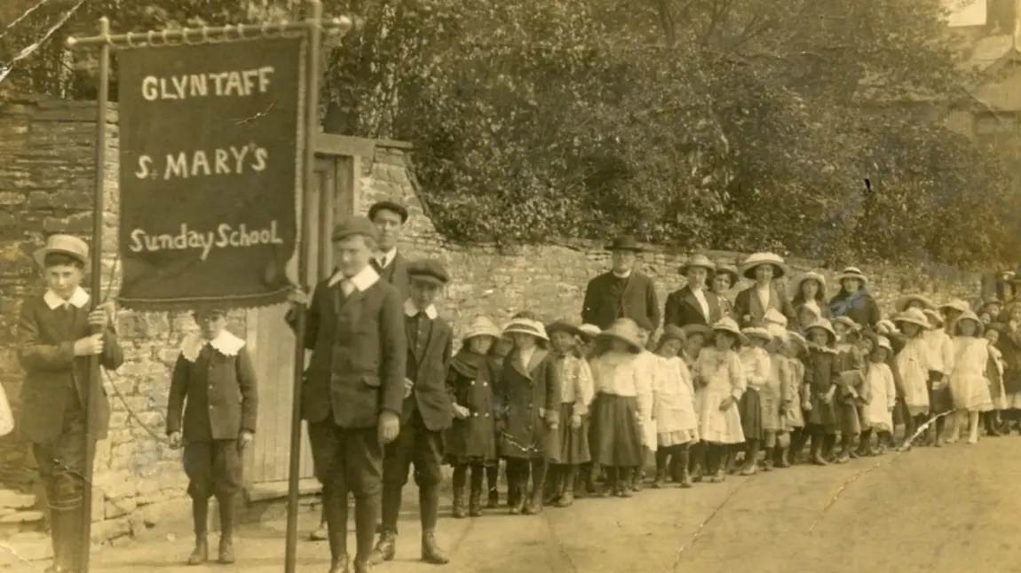 Pontypridd church celebrates 180th birthday Sunday school walk