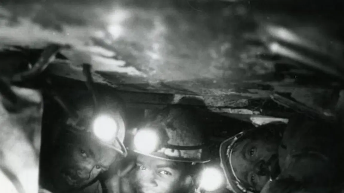 Workers down the mine Workers down the mine