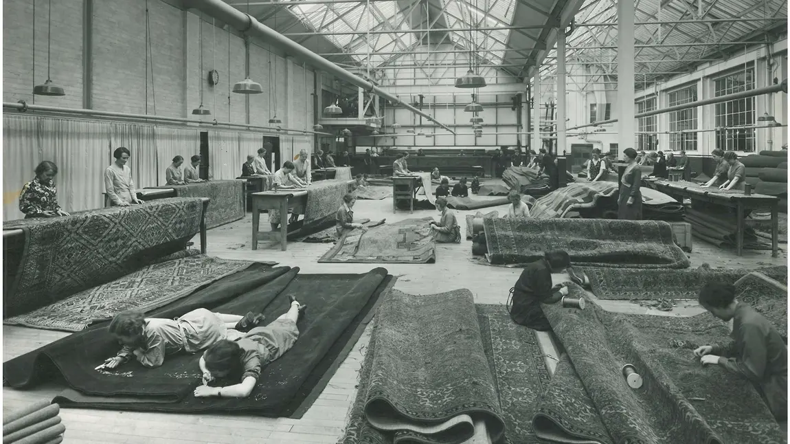 Finishing room, James Templeton & Co. Ltd Finishing room, James Templeton & Co. Ltd