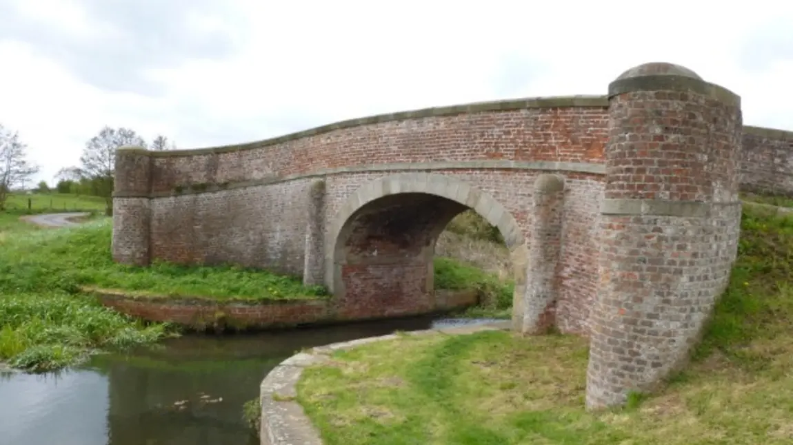Church Bridge near Thornton Church Bridge near Thornton