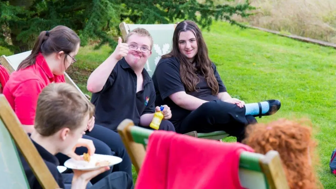 Changing lives: helping Rachel reach Stanley’s world Children stop for a lunch break during the Potter and Ponder trail