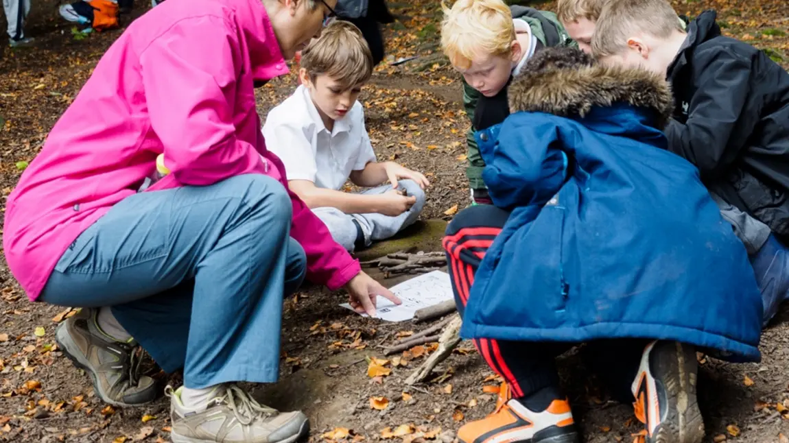 St Thomas More Catholic Primary pupils get up close with Greno Woods in Sheffield St Thomas More Catholic Primary pupils get up close with Greno Woods in Sheffield