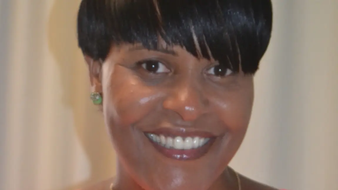 Exploring Manchester’s links to the West African textiles industry Michelle Ayavoro